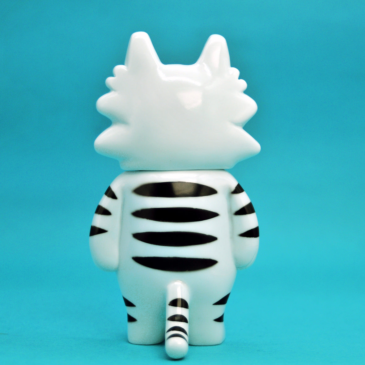 Flat Cat (White Tiger)